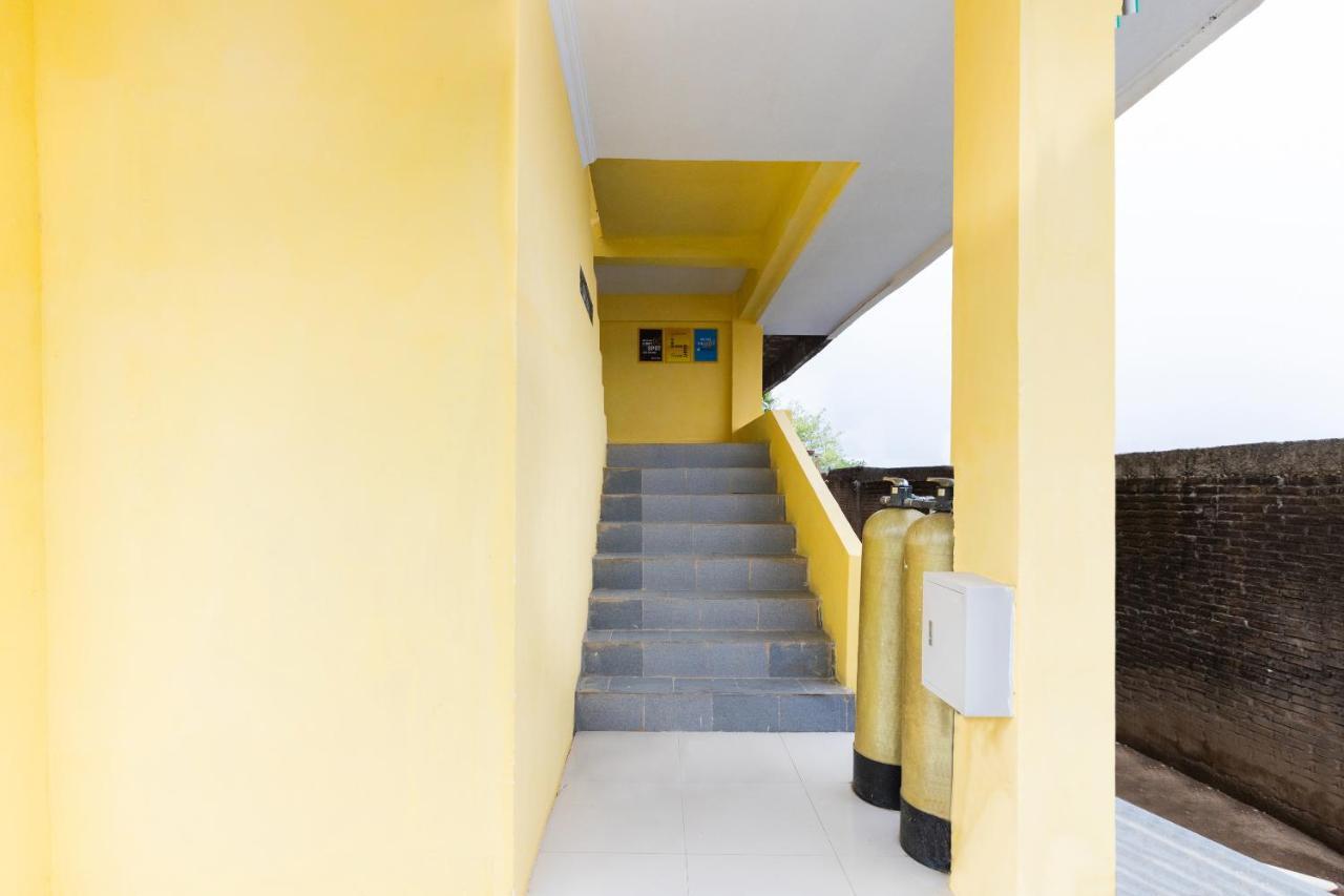 Spot On Oyo 1988 Pondok Seril Syariah Makasar Exteriér fotografie